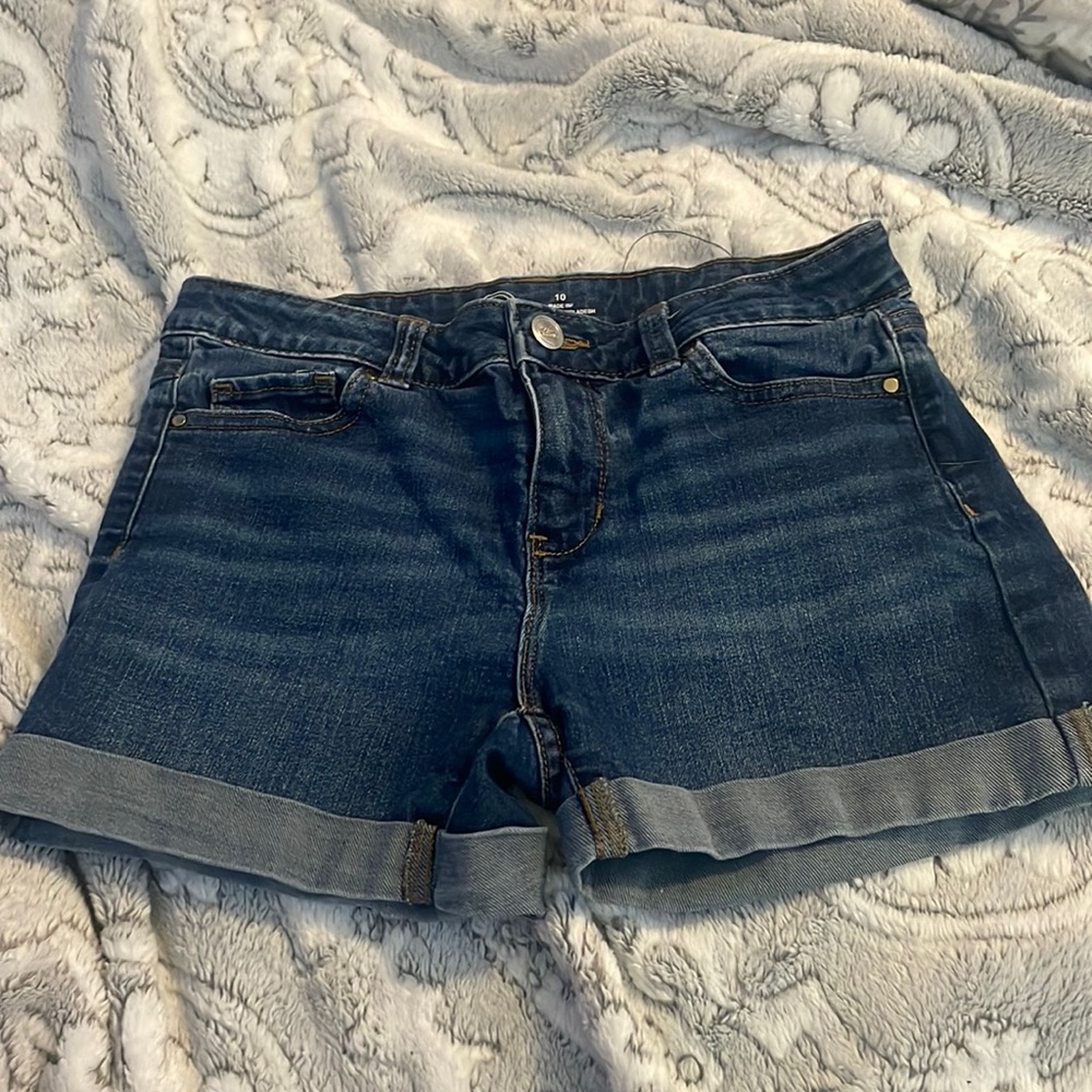 Jean shorts size 10 in kids mid rise